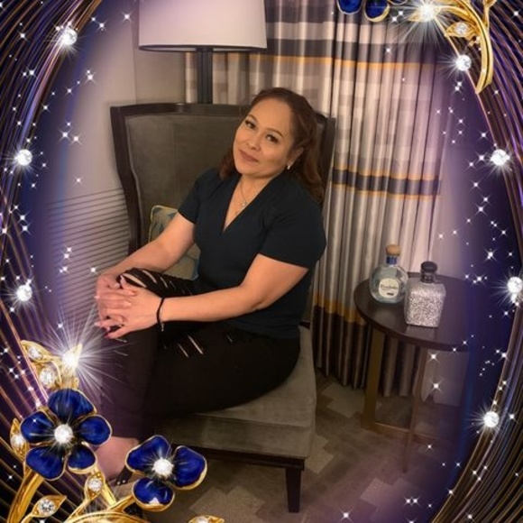 Meet your Posher, Alma - Picture 1 of 1